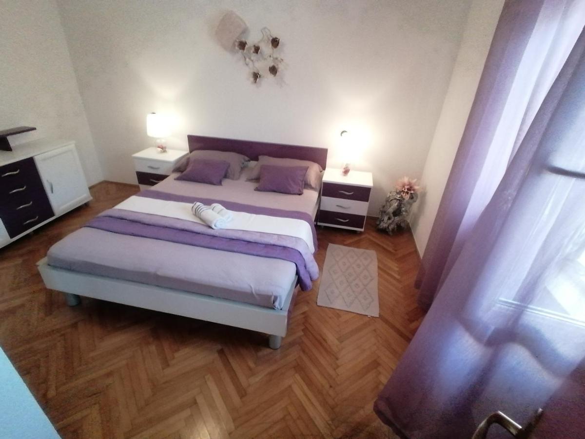 Apartmani Niki Hvar Хвар Экстерьер фото