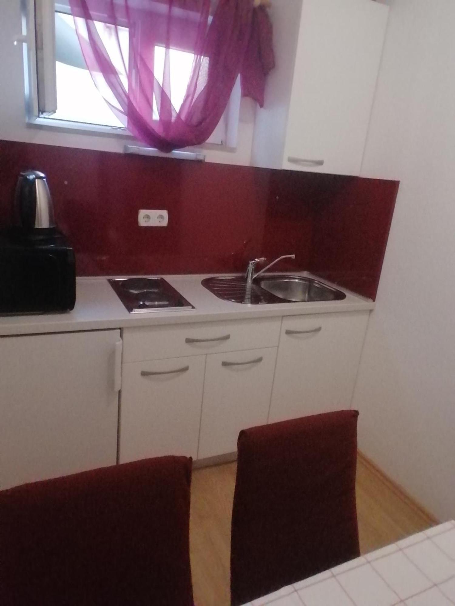 Apartmani Niki Hvar Хвар Экстерьер фото