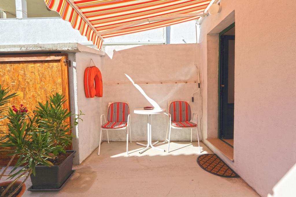 Apartmani Niki Hvar Хвар Экстерьер фото